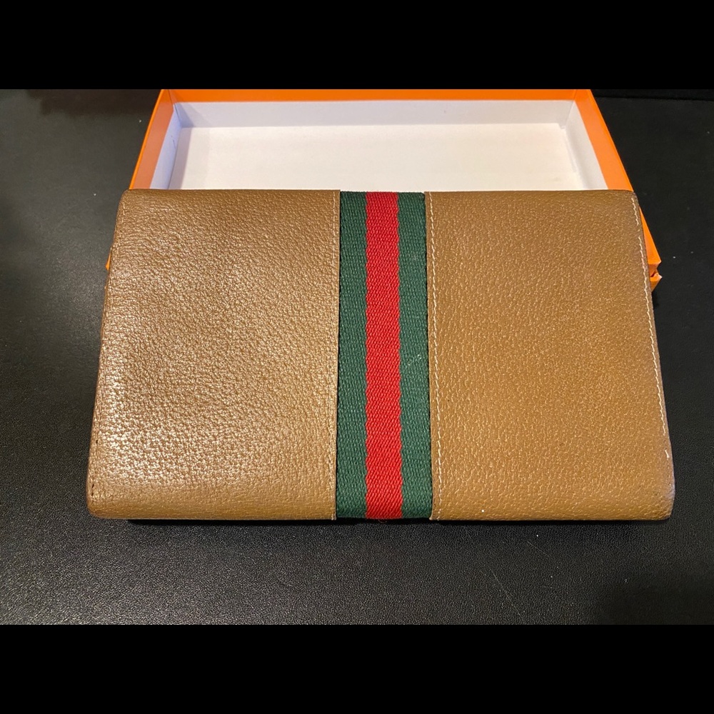 Rare GUCCI Sherry Line Brown Leather Clasp Wallet - Picture 2 of 3